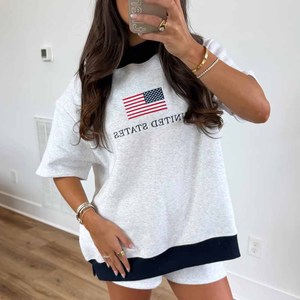 T-shirt décontracté d'été en maille mélangée de coton gris à col montant et logo personnalisé en twill, avec imprimé drapeau américain, pour femme, coupe oversize - Product Image 1