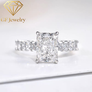 Ensemble de bagues de mariée en or blanc 14 carats avec diamant de laboratoire taille radiant, alliance éternité assortie, bijoux de fiançailles empilables IGI - Product Image 1