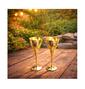 Juego de 2 vasos de latón al por mayor, diseño curvo glamuroso, alta calidad para uso en el hogar, hotel, bar, fiestas de cócteles - Product Image 1