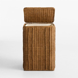 Panier à linge rond en rotin ajouré avec deux poignées en forme de boucle et un bord en bambou massif, disponible à prix de gros. - Product Image 3
