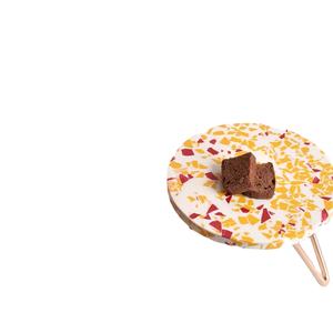 Soporte para Tartas de Resina y Madera Hecho a Mano, Elevador de Postres con Patas de Metal Único para Fiestas, Eventos Especiales y Decoración Elegante para Sala de Estar - Product Image 5