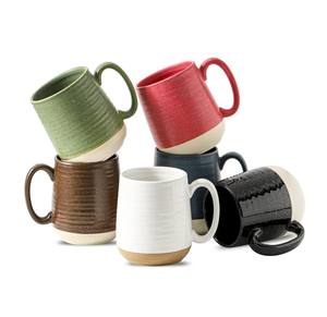 แก้วกาแฟเซรามิกดีไซน์ทันสมัยเคลือบสีเขียวไล่เฉดพร้อมฐานลายจุดเคลือบเงา ด้ามจับถนัดมือสำหรับใช้ในชีวิตประจำวัน - Product Image 2