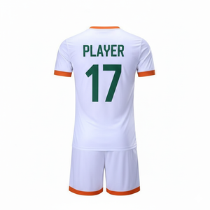 Maillot de football professionnel 2026 à rayures rétro, qualité thaïlandaise, style vintage, personnalisable avec logo - Product Image 2