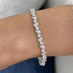 Pulsera de Diamantes con Corte Pera y Brillantes Redondos para Mujer, Oro Blanco de 14K, Diamantes Naturales, Pulsera de Lujo Elegante para Boda - Product Image 2