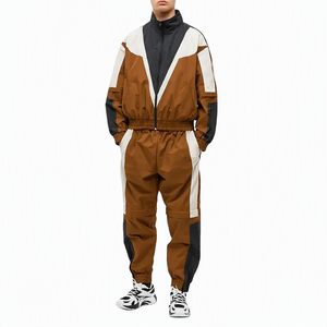 Survêtement coupe-vent premium pour homme, fermeture éclair intégrale, col montant, coupe sportive, ajustement régulier, polyester léger, idéal pour le printemps, avec poches latérales - Product Image 1