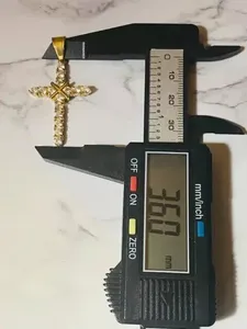 Collier pendentif croix en moissanite de luxe Tishya Diamond, plaqué or, argent sterling 925, croix chrétienne, bijoux pour femmes, diamant - Product Image 2