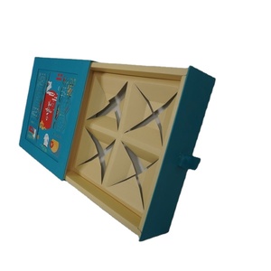 Boîte de papier kraft personnalisée OEM conteneur de cadeau de gâteau de lune fait à la main avec emballage coloré pour nourriture bougie vêtements ou autocollant - Product Image 1