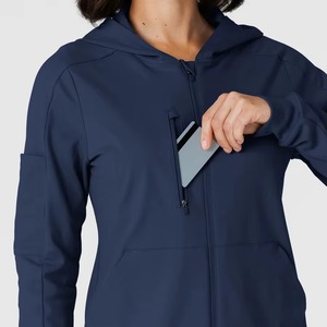 Sudadera con capucha azul marino para mujer con bolsillo con cremallera para teléfono y tarjetas, ligera, de poliéster tejido. - Product Image 1