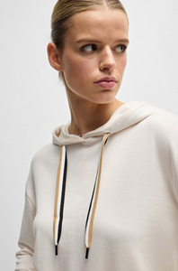 Ensembles de sweat à capuche et de pantalons pour femmes, légers et de marque personnalisée, survêtements d'entraînement sportif de style hivernal pour femmes - Product Image 4