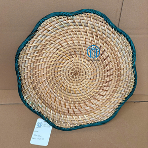 Meilleures ventes : Set de table rond en rotin tressé, forme irrégulière festonnée, tissé à la main, naturel, écologique, pour la décoration de table à manger, vente en gros - Product Image 1