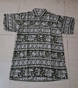 เสื้อพิมพ์เรยอนสำหรับใส่ในฤดูร้อนเสื้อสีผสมสำหรับผู้ชายและผู้หญิงชุดเดรส GC-AP-1347สไตล์อินเดีย - Product Image 3