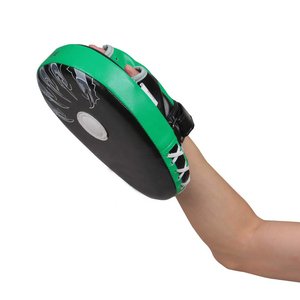 Guantes Curvos de Entrenamiento para Boxeo, Muay Thai, Kickboxing, Manoplas de Golpeo y Escudo Protector Personalizado OEM 2026 - Product Image 3