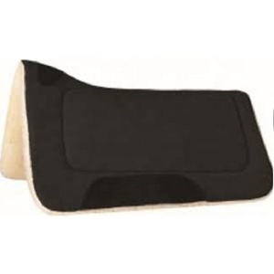 Tapis de selle d'équitation personnalisé de haute qualité avec logo couleur, en toile de coton, doublure en fausse fourrure, confortable, pour le saut d'obstacles et le style Western/anglais - Product Image 1