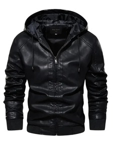 เสื้อแจ็คเก็ตหนังมีฮู้ดสีดำสำหรับผู้ชายแบรนด์เคลียร์มอนต์ - Product Image 1