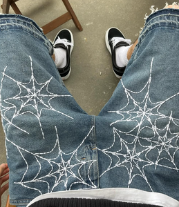Shorts de Mezclilla Holgados para Hombre al por Mayor, Shorts de Mezclilla Bordados con Gráficos de Telaraña, Fabricante de Logotipos Personalizados - Product Image 5