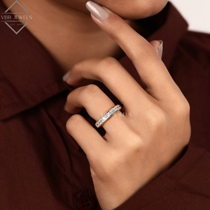 Bague de luxe en or jaune avec diamant taille princesse sertie en canal, bijoux de mariage et d'anniversaire pour femme, cadeau - Product Image 6
