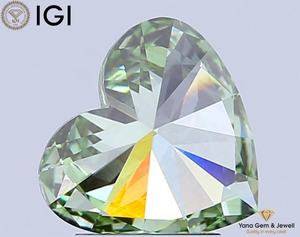เพชรทรงหัวใจสีเขียวสดใส น้ำหนัก 2.01 กะรัต ความสะอาดระดับ VVS2 ได้รับการรับรองจาก IGI เพาะเลี้ยงในห้องปฏิบัติการด้วยวิธี CVD เหมาะสำหรับเครื่องประดับแบบโซลิแทร์ - Product Image 6
