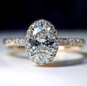 Anillo de Compromiso Ovalado con Halo de Moissanita, Plata de Ley 925, Chapado en Oro de 18K, Anillo de Piedras Preciosas de Lujo para Boda o Fiesta - Product Image 1