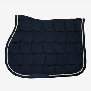 Tapis de selle de dressage bleu marine matelassé avec bordure blanche et doublure polaire pour l'entraînement des chevaux - Product Image 1