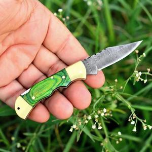 มีดพับเหล็กดามัสกัส ด้ามไม้ปักก้า ปลอกหนัง ODM OEM พกพา EDC สำหรับล่าสัตว์ ตั้งแคมป์ คุณภาพระดับอุตสาหกรรม - Product Image 5