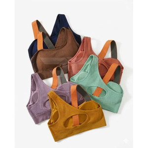 Soutien-gorge de sport respirant pour femme, dos croisé sexy, col en U, maintien moyen, idéal pour le yoga - Vente en gros - Product Image 1