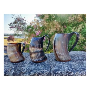 Mug à boire en corne de buffle polie de qualité supérieure, style religieux, Inde, type Viking, avec logo gravé personnalisé, étanche - Product Image 1