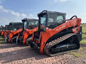 รถตักล้อยาง Kubota SVL97-3 ขนาดกะทัดรัด ประสิทธิภาพสูง พร้อมบุ้งกี๋ คุณภาพเชื่อถือได้ มีจำหน่าย - Product Image 1