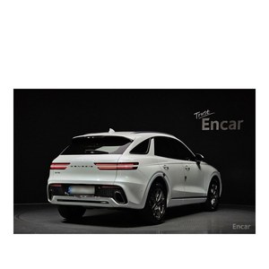 Genesis GV70 2.5T essence 2WD 2024 avec boîte de vitesses automatique, sièges en cuir, caméra arrière - 36 158 km - Product Image 2
