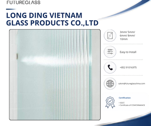 Verre cannelé ultra-transparent diffuseur de lumière disponible en OEM, 4 mm, 5 mm, 6 mm, certifié SGCC pour les cloisons intérieures - Product Image 1