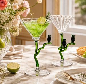 Vaso de cóctel de lujo de alta calidad para hoteles, bares, bodas y eventos a bajo precio de un exportador de la India. - Product Image 1