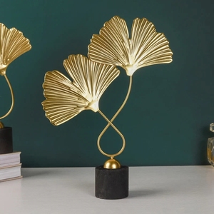 Statue de centre de table de luxe en métal doré à double feuille avec base noire solide de qualité supérieure pour console d'entrée et ensemble de salon (lot de 2) - Product Image 4