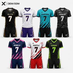 Tenues de football américain personnalisées par sublimation, ensemble maillot et short d'équipe, vêtements de sport performants à séchage rapide pour tous les âges - Product Image 2