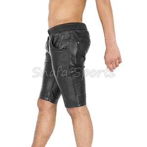 กางเกงขาสั้นหนังแกะแท้สำหรับผู้ชาย ปรับขนาดเอวได้ ลายเคลือบ OEM กางเกงขาสั้นหนังแยกชิ้นสำหรับใส่ลำลองและกิจกรรมกลางแจ้ง - Product Image 4