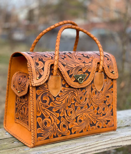 Sac à main en cuir véritable fait main et travaillé à la main pour femmes |   Sac à main Western à poignée supérieure avec motif floral en relief - Product Image 4
