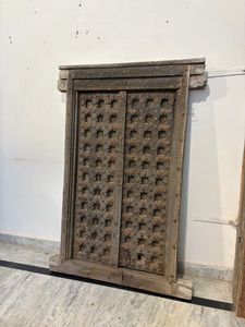 Paneles de Puerta de Madera Maciza Antigua con Marco Tallado a Mano, Puerta Principal de Lujo para Villas, Restaurantes, Hoteles y Hogares - Product Image 3