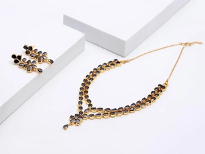 Conjunto de Joyería de Imitación RAY FINE ORNATES, Chapado en Oro de 22K, Latón con Rubí Rosa, Estilo Vintage, Regalo de Boda - Product Image 1