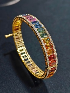 Pulsera de Oro Sólido de 18K de Lujo con Diamantes de Corte Esmeralda y Piedras Preciosas Arcoíris con Engaste Pavé, Joyería para Uso Diario de Mujer - Product Image 3