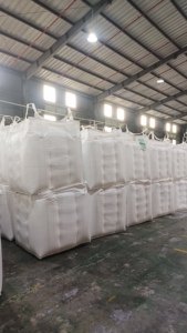 Engrais uréique de qualité industrielle BlueOne, 46% d'azote CH4N2O, poudre granulaire, utilisation agricole, fabriqué à Ho Chi Minh, N° EINECS - Product Image 3