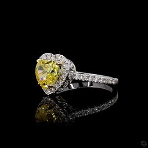 Bague de fiançailles en forme de cœur plaquée rhodium avec topaze, or 10K 14K 18K et argent 925 935, vente en gros - Product Image 3