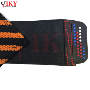 Soportes de Muñeca Ergonómicos OEM de Alta Resistencia con Rayas Naranjas y Parche de Goma con Logotipo para Cross Training - Product Image 6