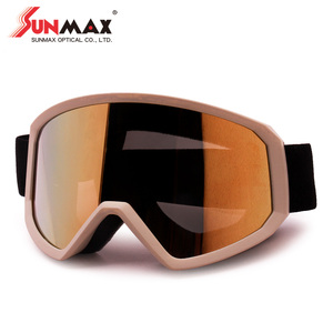 Lunettes de neige toutes saisons avec lentille cylindrique et ajustement compatible avec les casques - Product Image 1