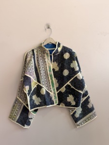 เสื้อแจ็คเก็ตสไตล์โบโฮแบบควิลท์ คอตั้ง ผ้าฝ้าย สำหรับผู้หญิง ฤดูใบไม้ร่วง/ฤดูหนาว งานแฮนด์เมด คันธา วินเทจ หลากหลายแบบ - Product Image 3