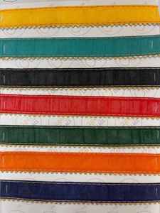 Encaje dorado de alta calidad ideal para bordes de sarees, lehengas, estilismo de vestidos y calzado. - Product Image 3