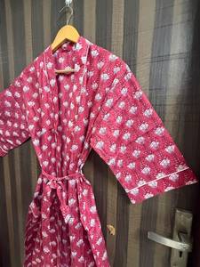 Bata Kimono Floral de Algodón para Mujer, Ligera y Suave, Hecha a Mano con Estampado Digital, Cuello en V, Cierre con Cordón, Transpirable - Product Image 5