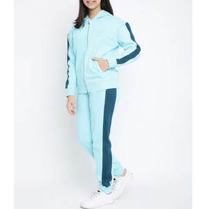 Conjunto Deportivo de Maternidad Unisex Premium 100% Algodón |   Conjunto Deportivo con Sudadera con Capucha y Pantalones Jogger de Alto Rendimiento |   Entrenamiento Deportivo en Gimnasio Urbano - Product Image 3