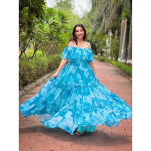 ชุดเดรสยาวสีน้ำเงินแบบเปิดไหล่สำหรับผู้หญิง  ทรงเอ  ตกแต่งระบายช่วงคอ  วัสดุเป็นมิตรต่อสิ่งแวดล้อม  เหมาะสำหรับงานปาร์ตี้ฤดูร้อน - Product Image 1