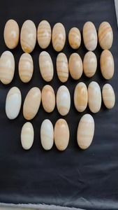 Sphère de cristal de calcite jaune de haute qualité, Lingam unique pour la décoration intérieure, vente en gros avec perles rouges - Product Image 3