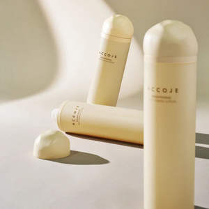 Lotion éclaircissante Accoje 130ml, formule tonifiante légère pour un usage quotidien - Product Image 4