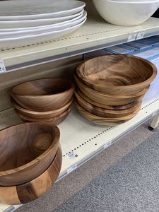 Assiette de présentation ronde en bois de manguier poli, artisanale, de qualité supérieure, avec support, pour décoration de mariage et de repas - Product Image 6