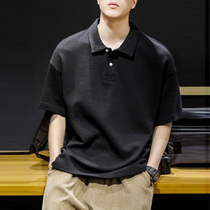 เสื้อยืดคอกลมแขนสั้นผู้ชายทรงปกติ ดีไซน์เรียบง่ายทันสมัย ใส่ได้หลายโอกาส เหมาะสำหรับฤดูร้อน ผ้าถักเนื้อแน่น - Product Image 2